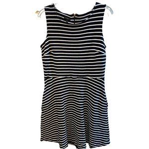 TALBOTS SLEEVELESS NAVY & WHITE STRIPPED DRESS SIZE LP